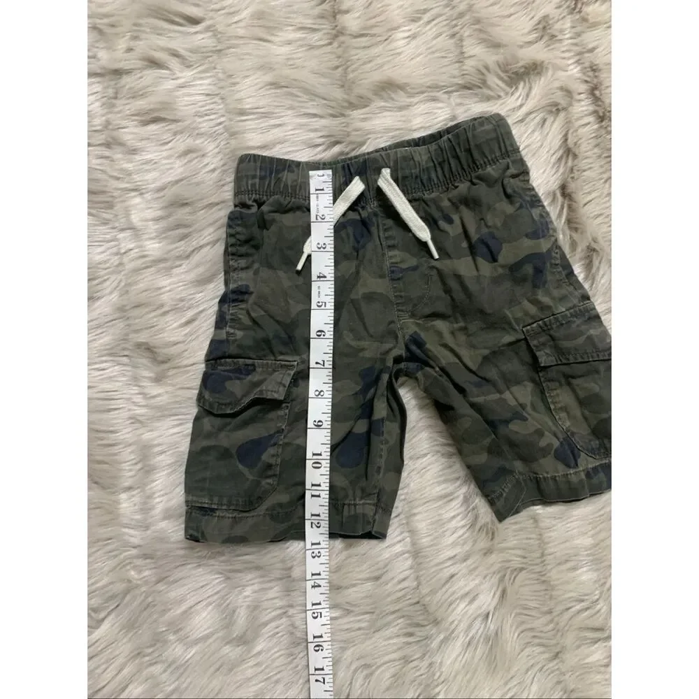 Old Navy Boys Hot Cargo Camo Shorts Small (6-7)